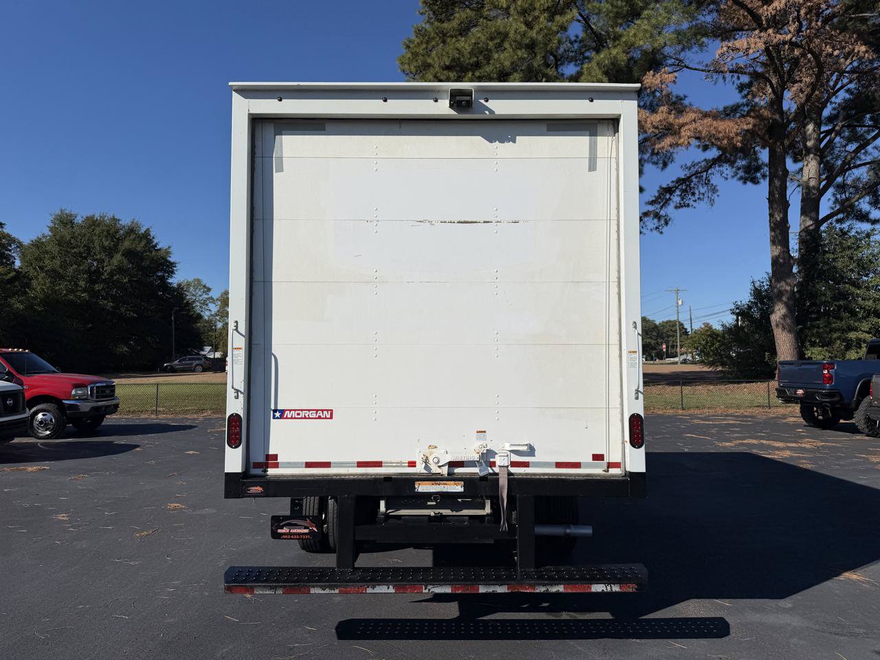 Used 2022 Ford E-350 and Econoline 350 Super Duty w/ Power Windows & Locks Group RWD image 3