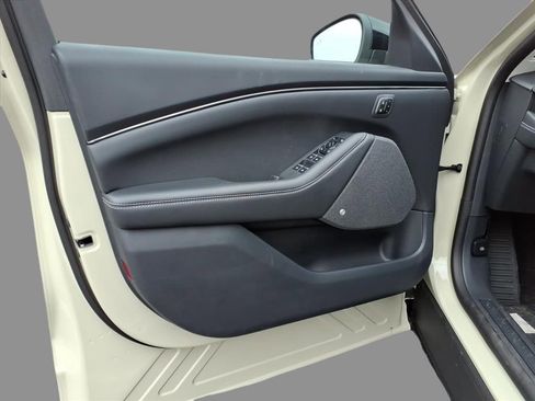 New 2025 Ford Mustang Mach-E Premium image 14