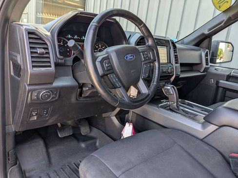 Used 2018 Ford F150 XLT w/ Equipment Group 302A Luxury AWD/4WD image 10