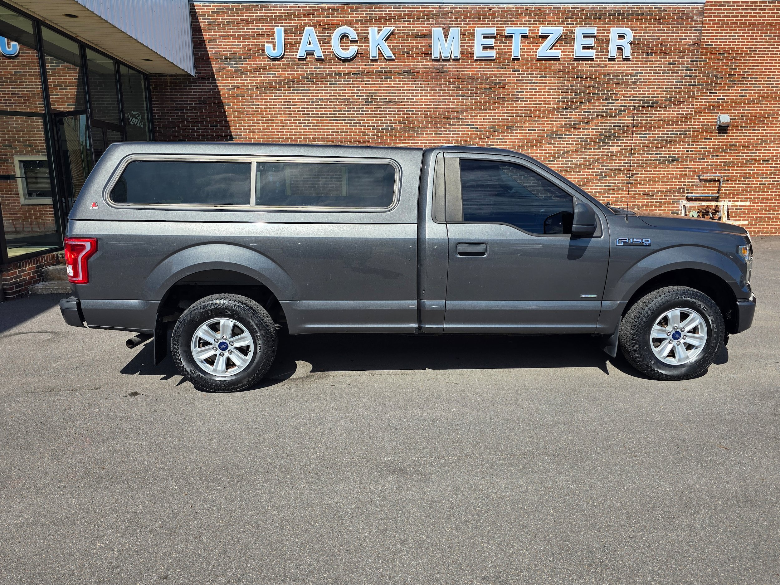 Used 2016 Ford F150 XL w/ Equipment Group 101A Mid AWD/4WD image 8