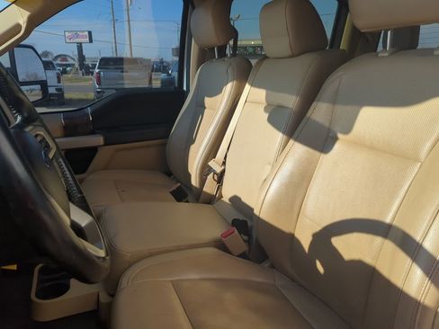 Used 2017 Ford F250 Lariat image 40