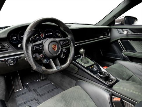 Used 2025 Porsche 911 GT3 RS w/ Weissach Package image 42