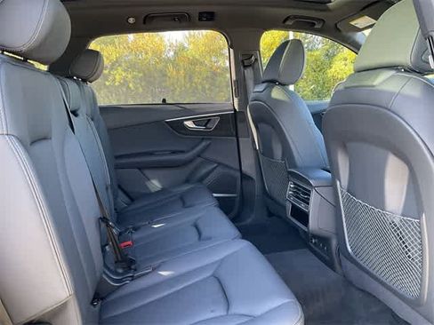 Used 2025 Audi Q7 2.0T Premium Plus image 16
