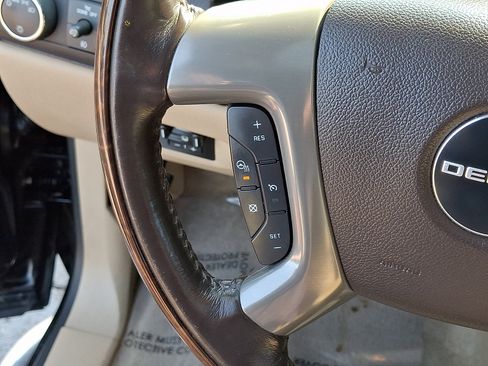 Used 2014 GMC Sierra 3500 Denali AWD/4WD image 25