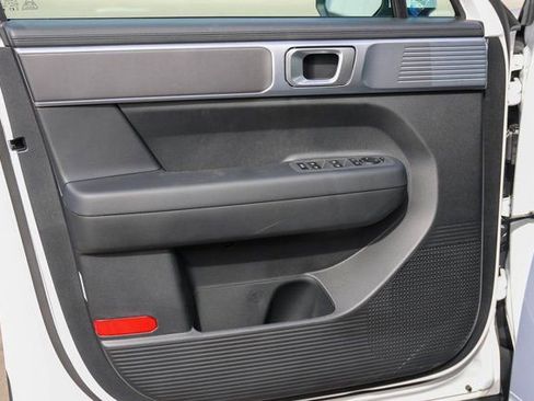 New 2026 Hyundai Santa Fe SE image 10