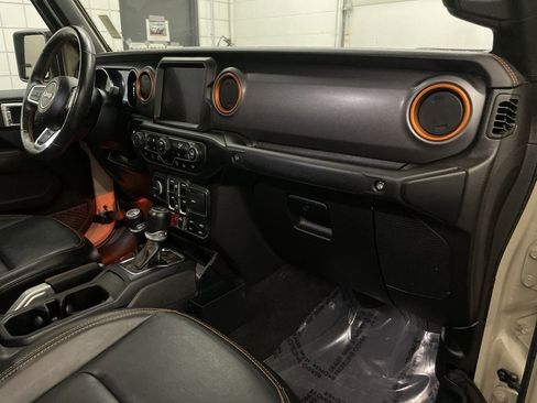 Used 2022 Jeep Gladiator Mojave w/ LED Lighting Group image 22