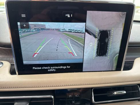 Used 2023 Lincoln Aviator Reserve w/ Equipment Group 201A AWD/4WD image 27