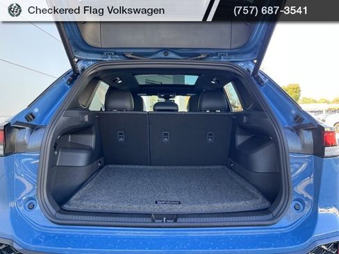 New 2026 Volkswagen Tiguan SE R-Line image 31