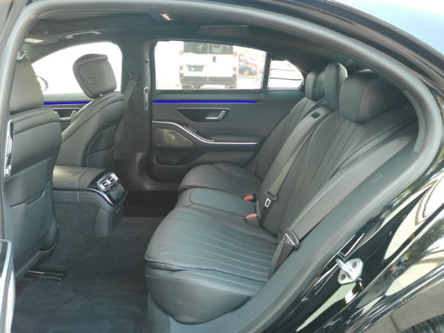 Used 2022 Mercedes-Benz S 500 4MATIC image 21