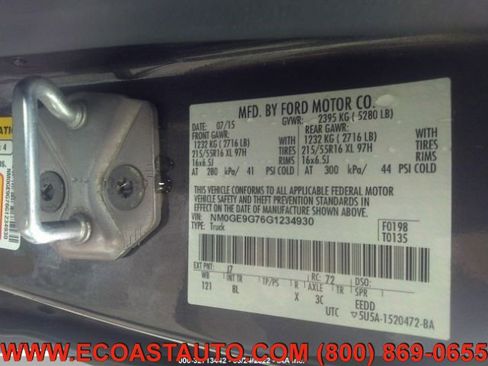 Used 2016 Ford Transit Connect Titanium image 16