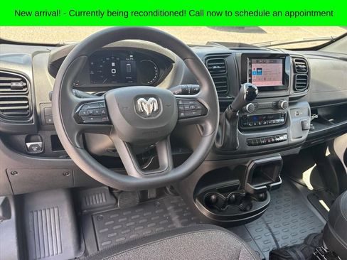 Used 2025 RAM ProMaster 2500 w/ U-Haul Equipment Group FWD image 13