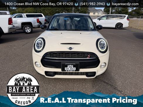 Used 2019 MINI Cooper S FWD image 2