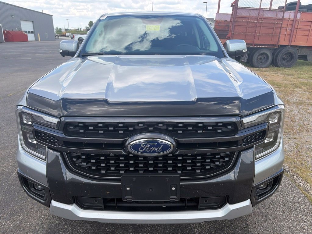 Certified 2024 Ford Ranger Lariat w/ FX4 Off-Road Package AWD/4WD image 2