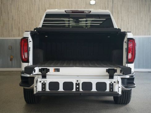 Used 2020 GMC Sierra 1500 SLT AWD/4WD image 39