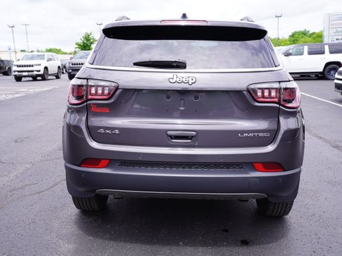 Used 2024 Jeep Compass Limited AWD/4WD image 6