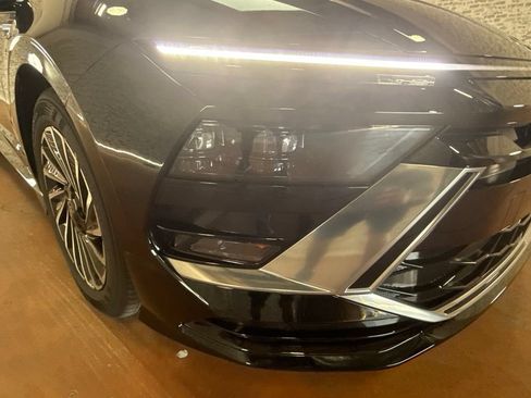 New 2026 Hyundai Sonata SEL FWD image 9