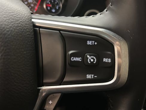 Used 2021 RAM 1500 Laramie AWD/4WD image 26