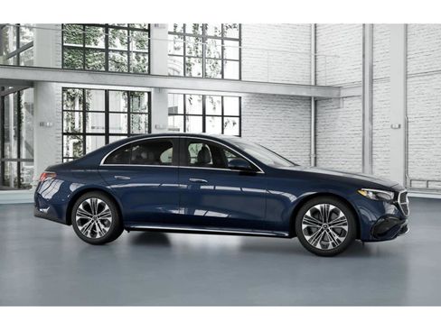 New 2026 Mercedes-Benz E 350 4MATIC Sedan image 13