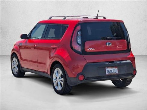 Used 2015 Kia Soul + FWD image 8