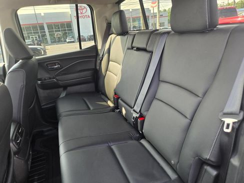 Used 2025 Honda Ridgeline RTL image 10
