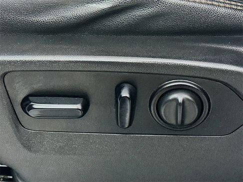 Used 2022 GMC Sierra 2500 AT4 w/ Gooseneck/5TH Wheel Package image 20