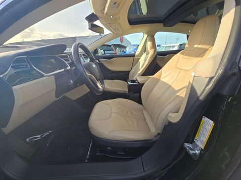 Used 2013 Tesla Model S image 23