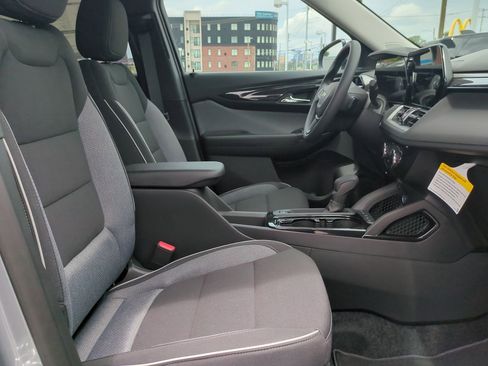 Used 2026 Chevrolet TrailBlazer LT w/ Driver Confidence Package image 26