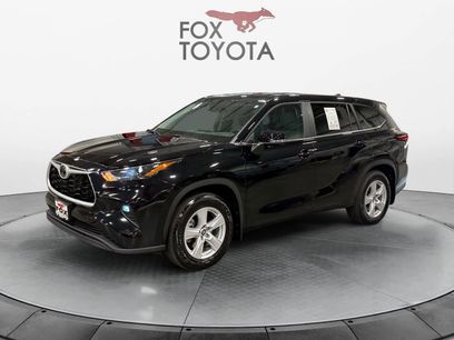 Used 2024 Toyota Highlander LE