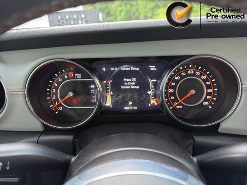 Used 2021 Jeep Gladiator Overland AWD/4WD image 69