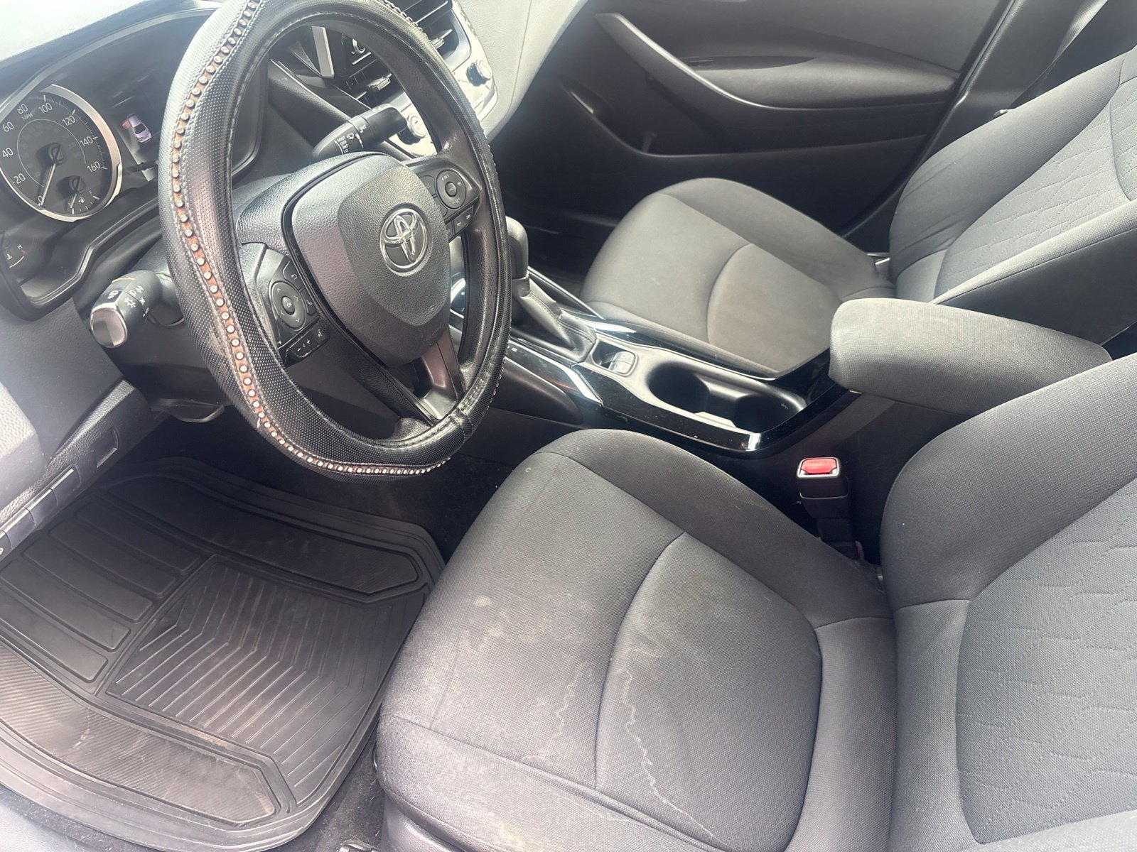 Used 2020 Toyota Corolla LE FWD image 20