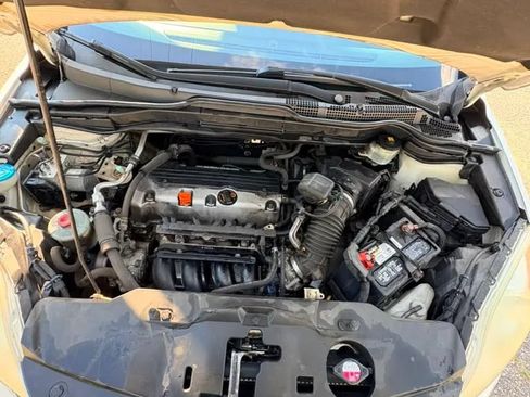 Used 2010 Honda CR-V EX image 14