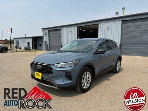 Used 2024 Ford Escape Active FWD image 1