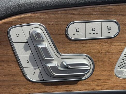 Used 2025 Mercedes-Benz GLE 350 4MATIC image 15