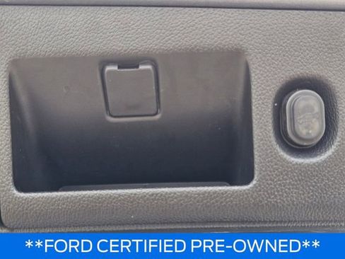 Used 2020 Chevrolet Tahoe LT w/ Luxury Package RWD image 13