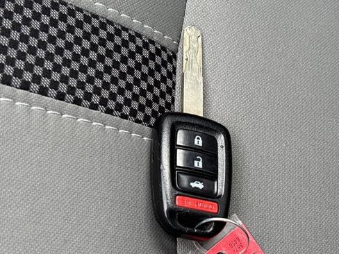 Used 2019 Honda Civic LX image 33