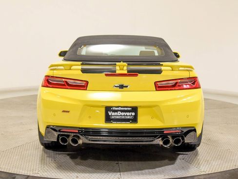 Used 2017 Chevrolet Camaro SS image 10