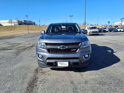 Used 2018 Chevrolet Colorado Z71 image 2