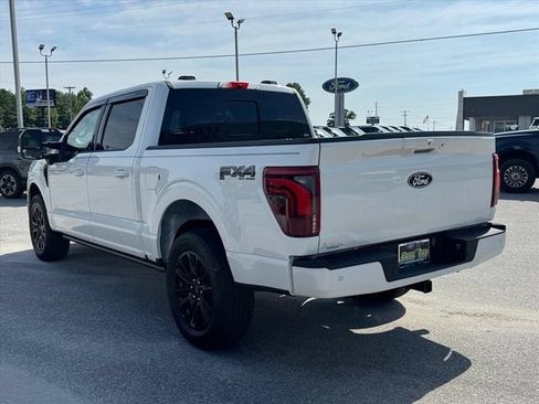Used 2024 Ford F150 Platinum w/ FX4 Off-Road Package AWD/4WD image 5