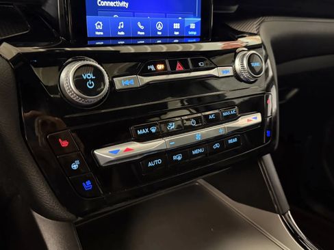 Used 2022 Ford Explorer ST w/ Equipment Group 401A AWD/4WD image 27