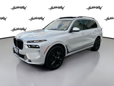 Certified 2024 BMW X7 xDrive40i w/ Premium Package image 1