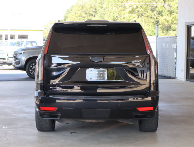 Used 2022 Cadillac Escalade Sport Platinum AWD/4WD image 4