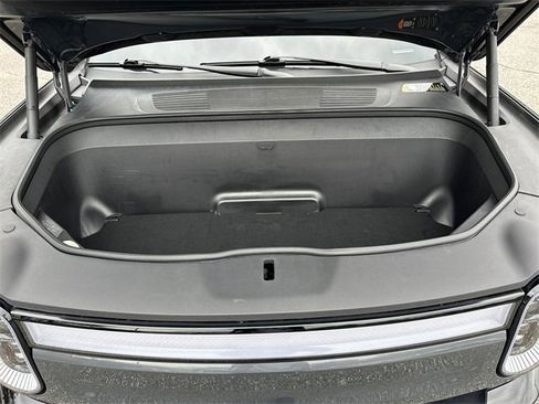 Used 2023 Rivian R1T Adventure image 12