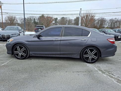 Used 2016 Honda Accord Sport image 4
