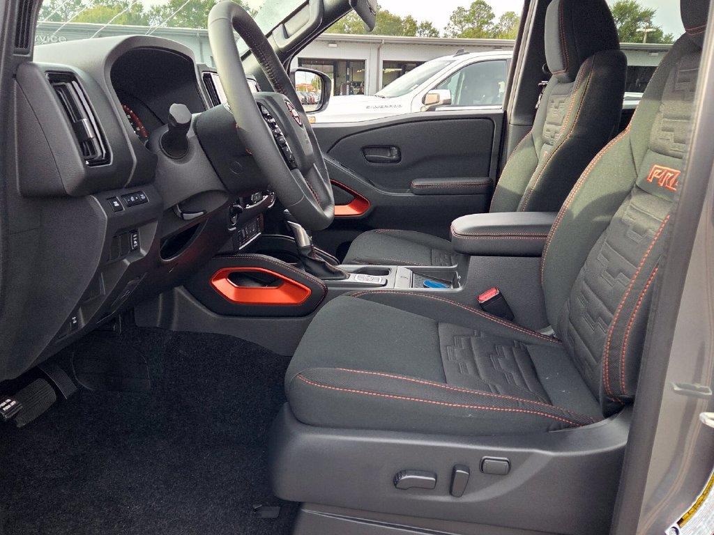 New 2027 Nissan Frontier PRO-4X w/ Pro Convenience Package AWD/4WD image 3