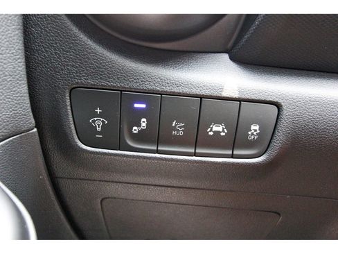 Used 2020 Hyundai Kona Ultimate FWD image 22