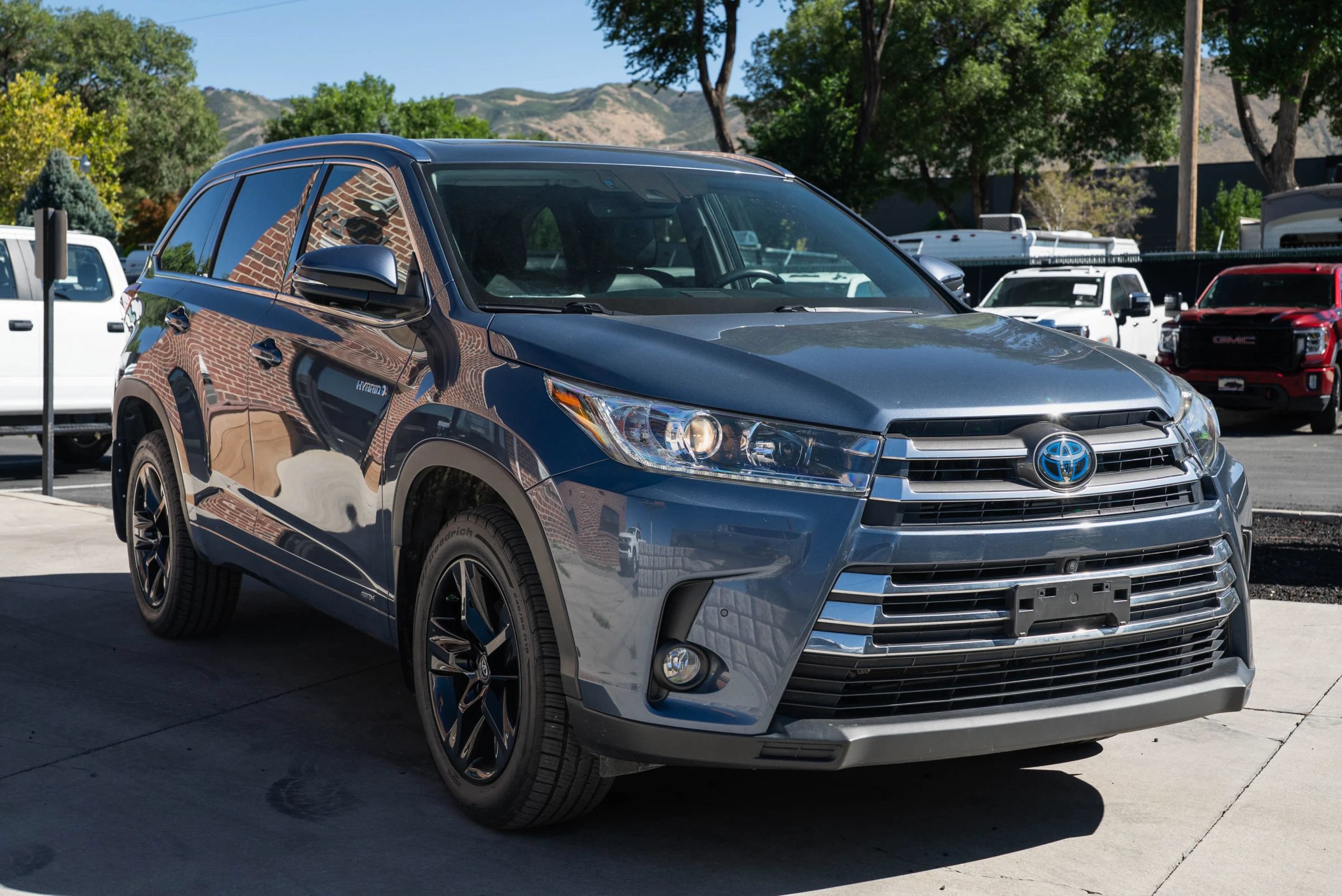 Used 2018 Toyota Highlander Limited Platinum AWD/4WD image 12