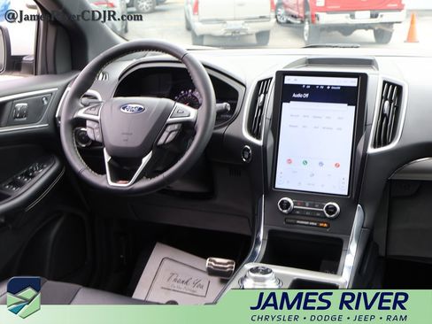 Used 2024 Ford Edge ST w/ Equipment Group 401A image 13