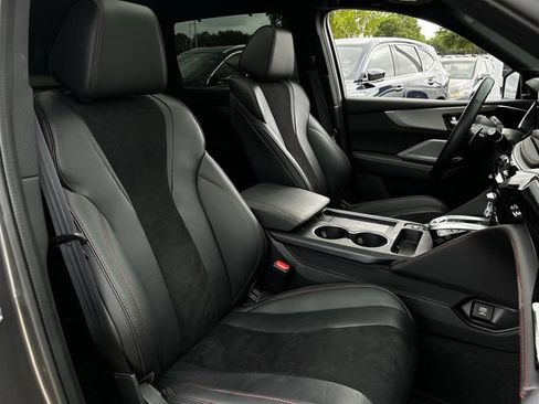 Used 2025 Acura MDX A-Spec AWD/4WD image 31