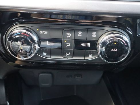New 2026 Chevrolet Trax ACTIV w/ Driver Confidence Package FWD image 13