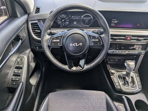 Certified 2024 Kia Seltos S FWD image 15